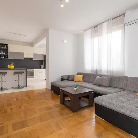شقة Apartman Equilibrium